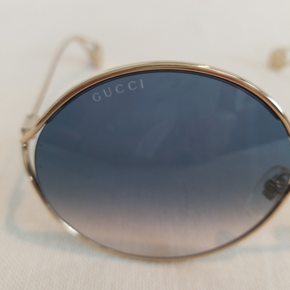 Gucci Sensual Romantic GG 0253S Sunglasses Gold - Picture 5 of 7
